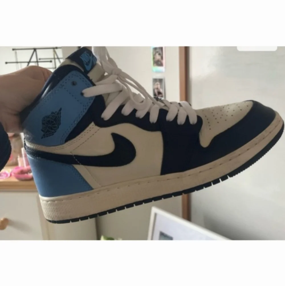 Nike Air Jordan 1 Retro High Obsidian Sneakers - Size 7 - Picture 1 of 14